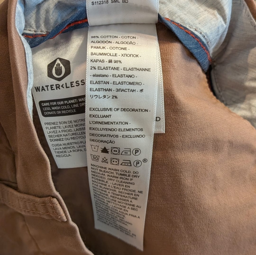 Dockers Dark Salmon Cargo Cotton Shorts, Size W 30 - Picture 11 of 15